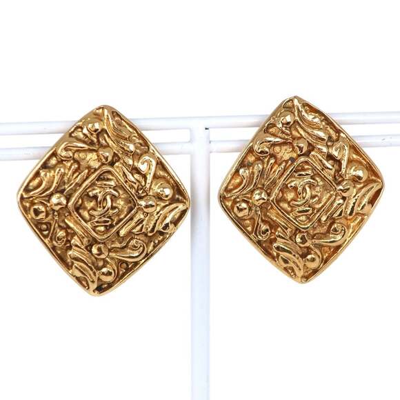 CHANEL Authentic Vintage Gold Earrings